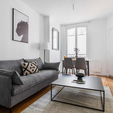 Service 2 Pieces Au Coeur Du 19e - 4p Appartamento *