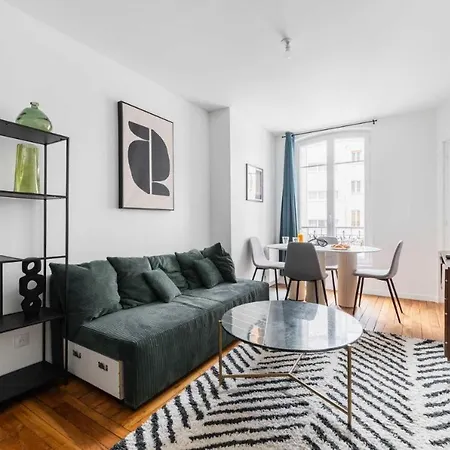 Service 2 Pieces Au Coeur Du 19e - 4p Appartamento